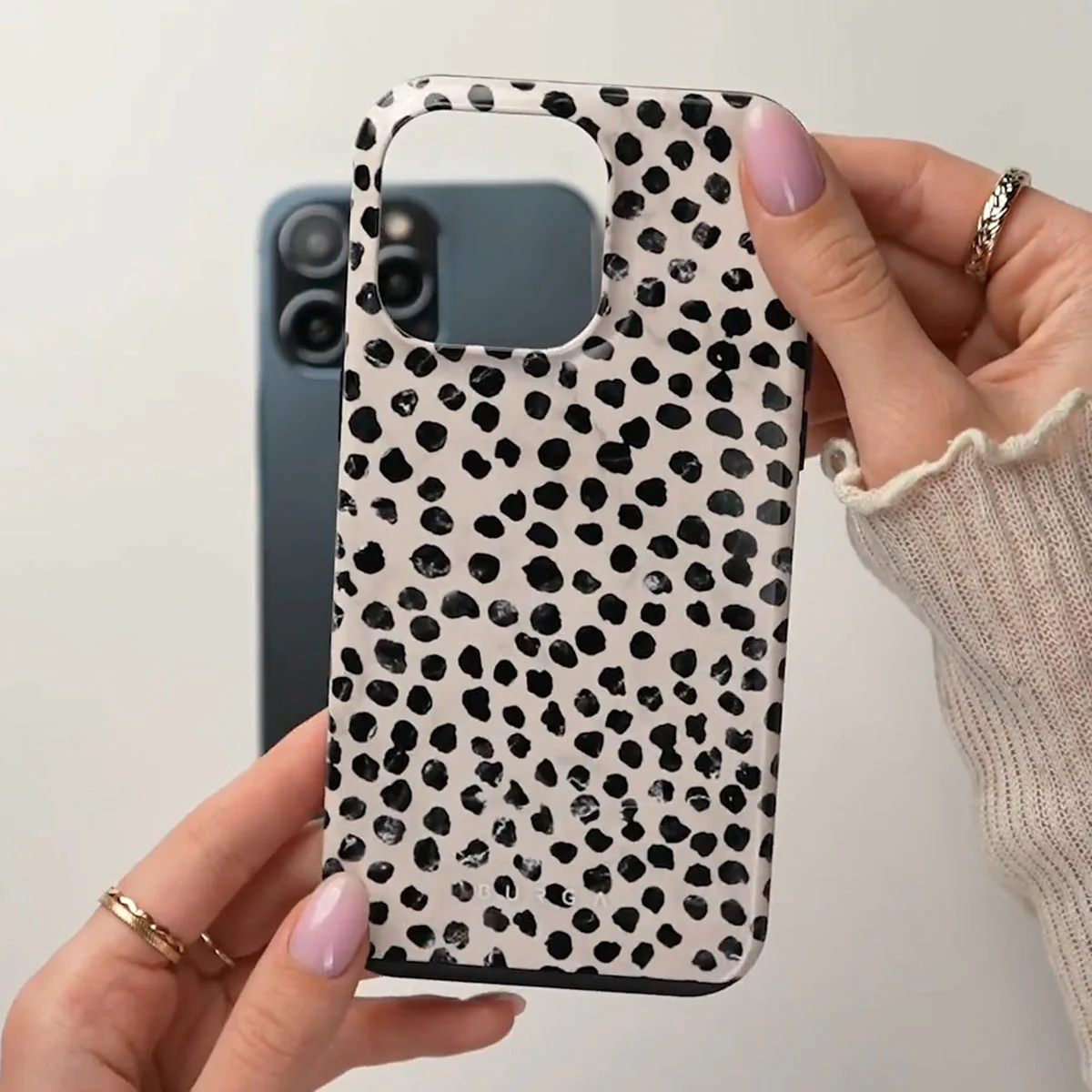 Almond Latte - Cute iPhone 17e Case - Image 5