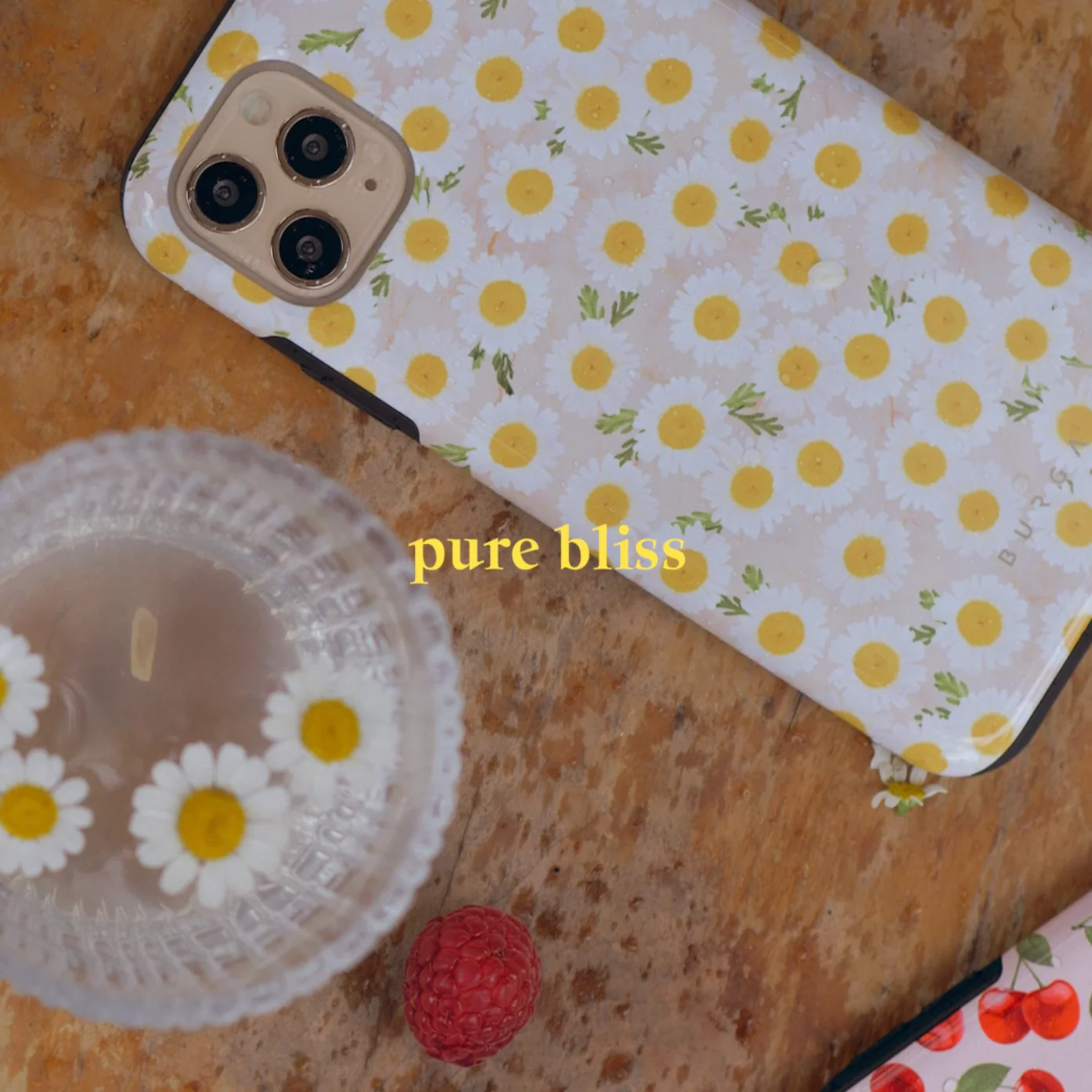 Pure Bliss - Daisy iPhone 17e Case - Image 5