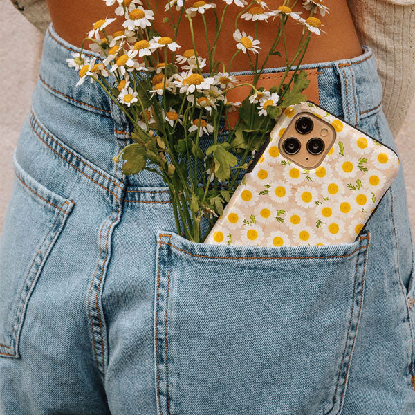 Pure Bliss - Daisy iPhone 17e Case - Image 7