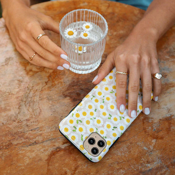 Pure Bliss - Daisy Samsung Galaxy S25 FE Case - Image 8